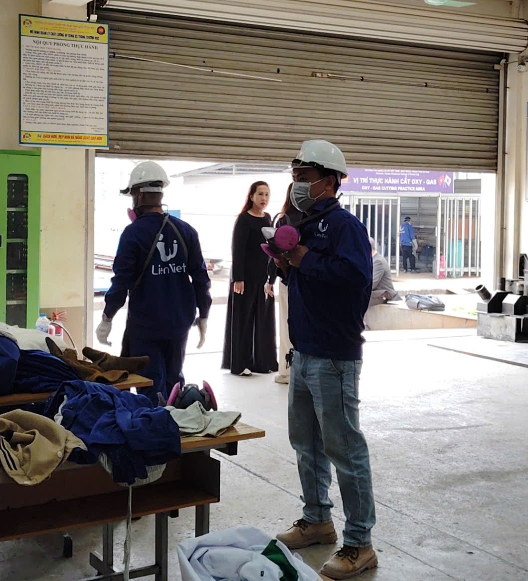 Chủ sử dụng HÀN QUỐC kiểm tra tay nghề Hàn của lao động( 4.3.2026)