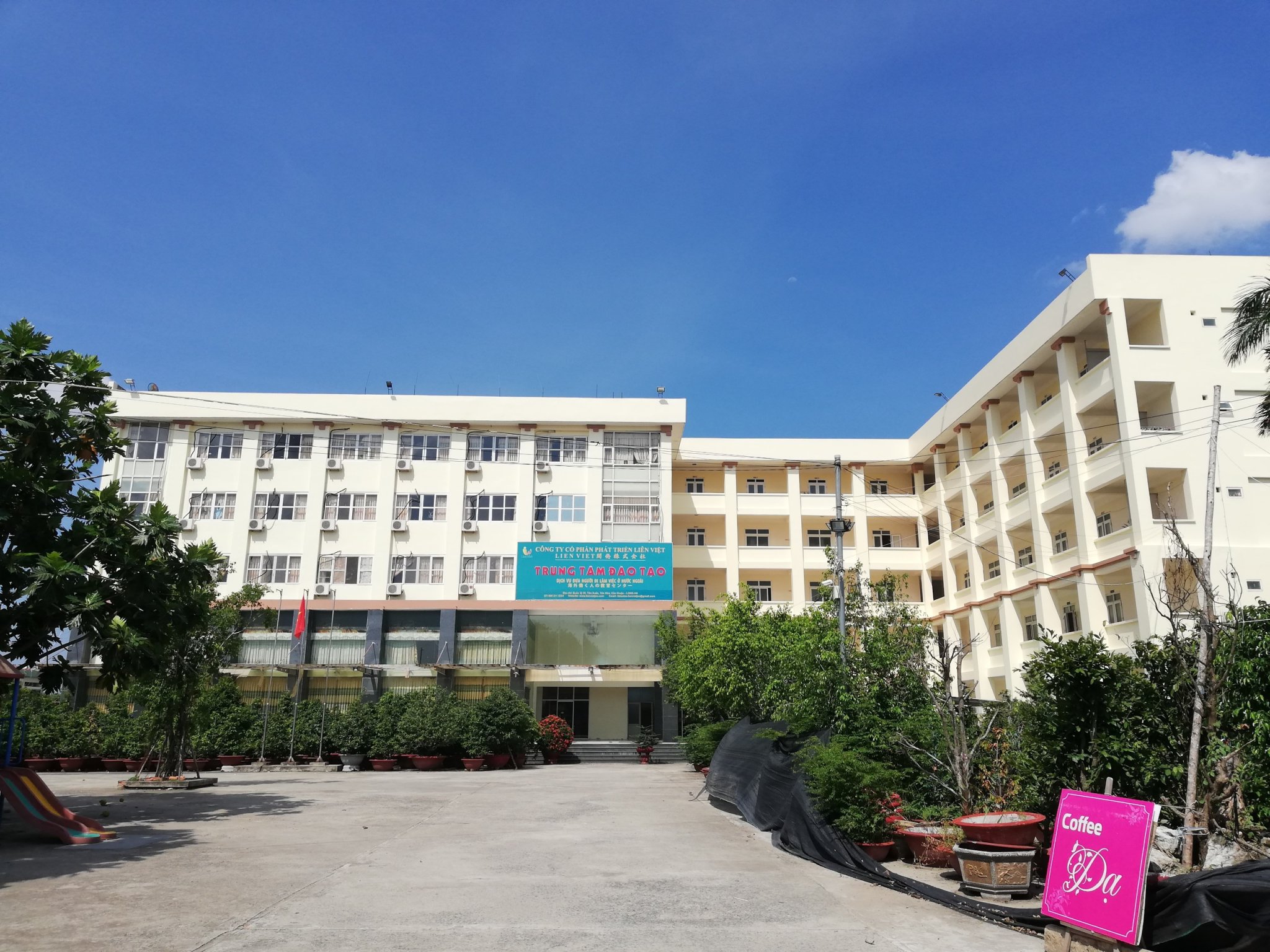 TRUNG TÂM ĐÀO TẠO TẠI LONG AN