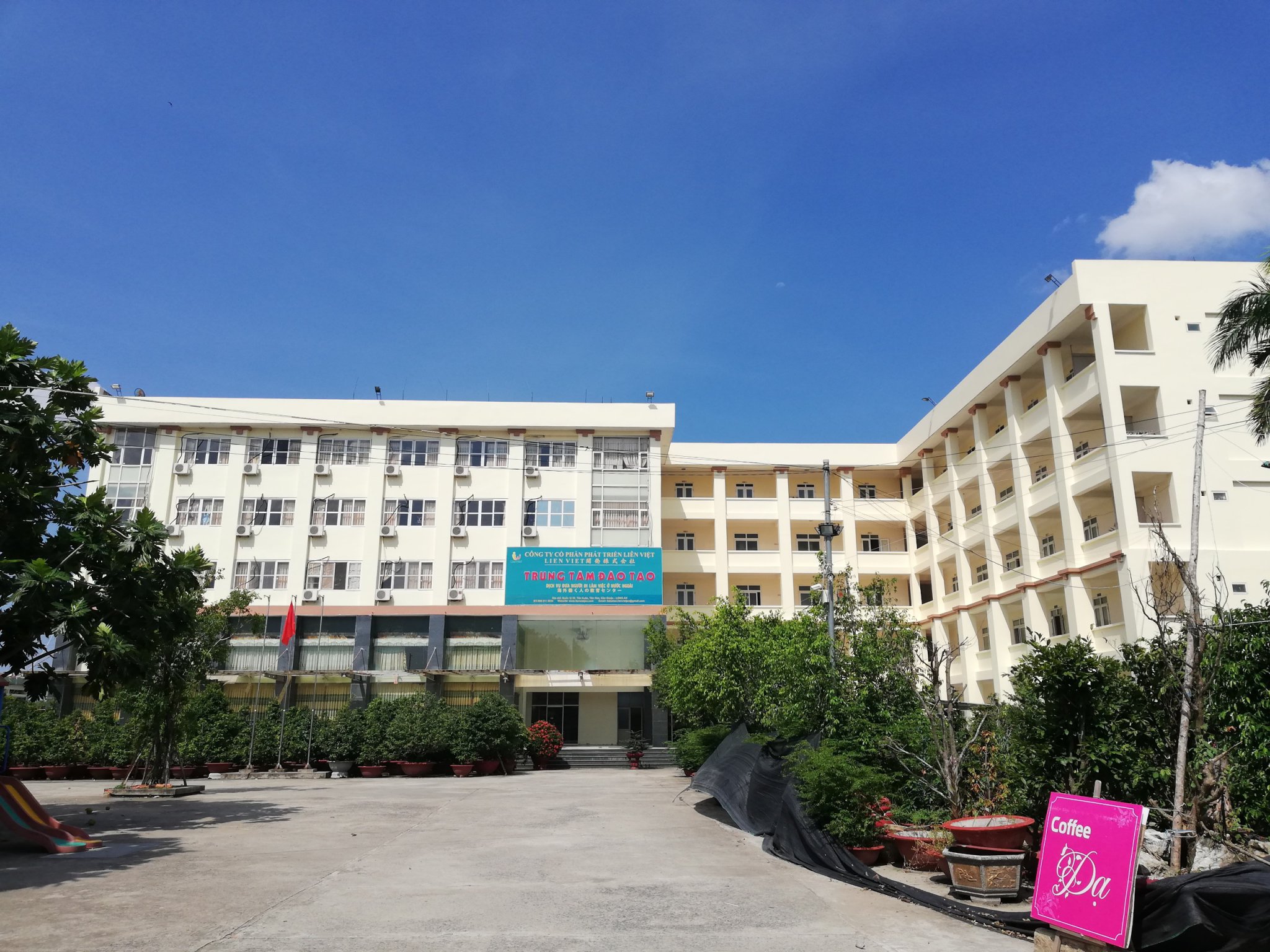 TRUNG TÂM ĐÀO TẠO TẠI LONG AN