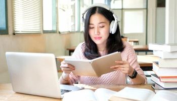 Luyện nghe tiếng Nhật khó khăn – nguyên nhân từ đâu?